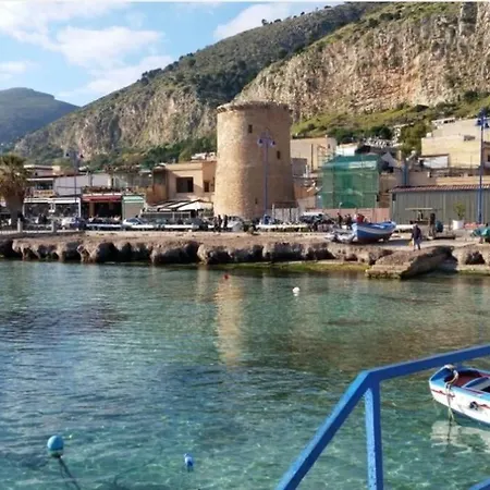Holiday home Mondello Beach House Palermo